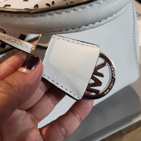 MK Lasercut Bag - Picture 4 of 10